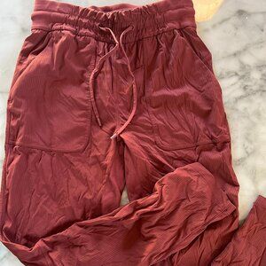 Lululemon draw string pants